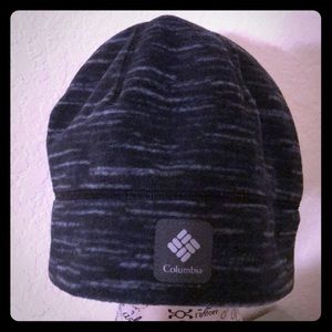 Columbia beanie